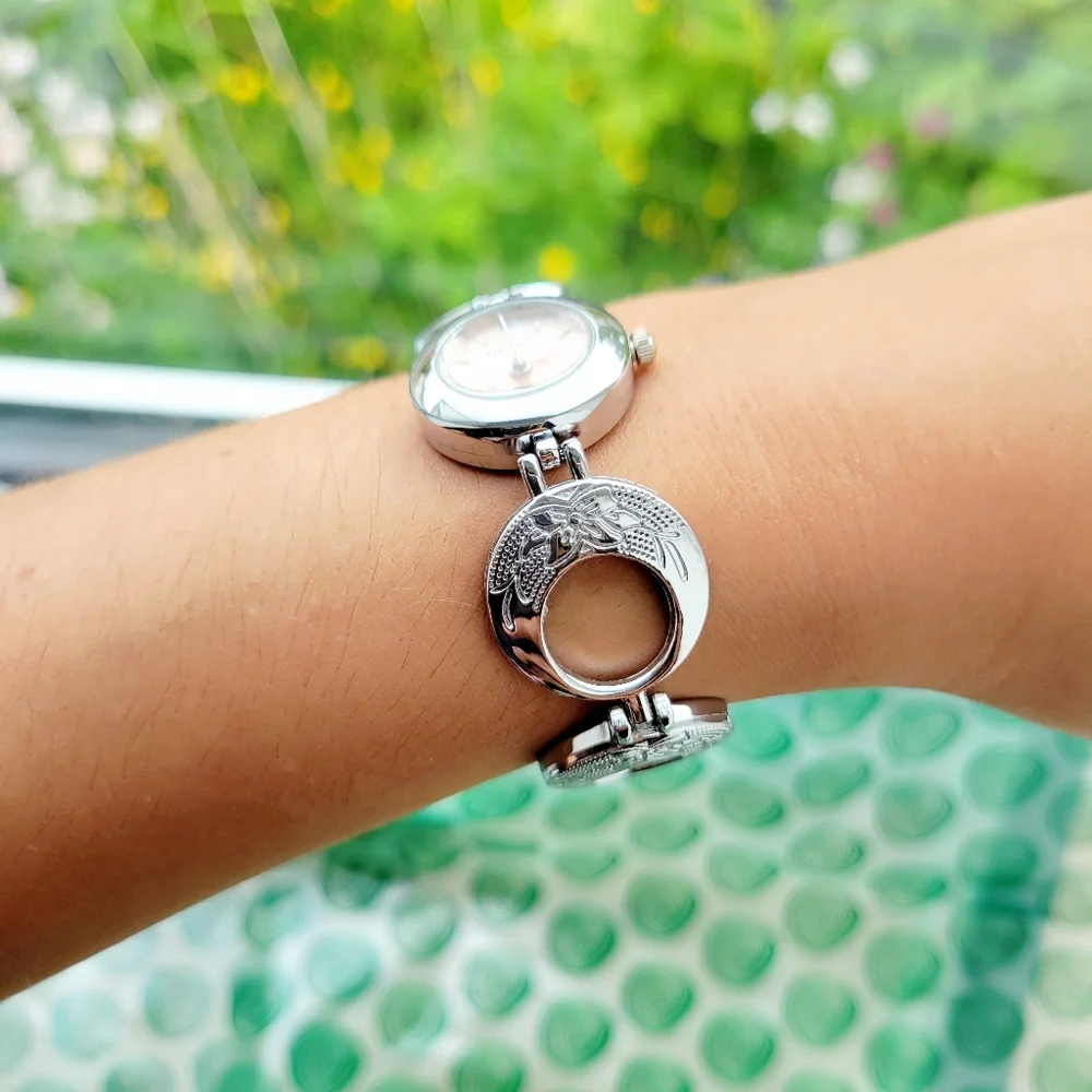 Classic Renos Quartz Silver & Pink Watch